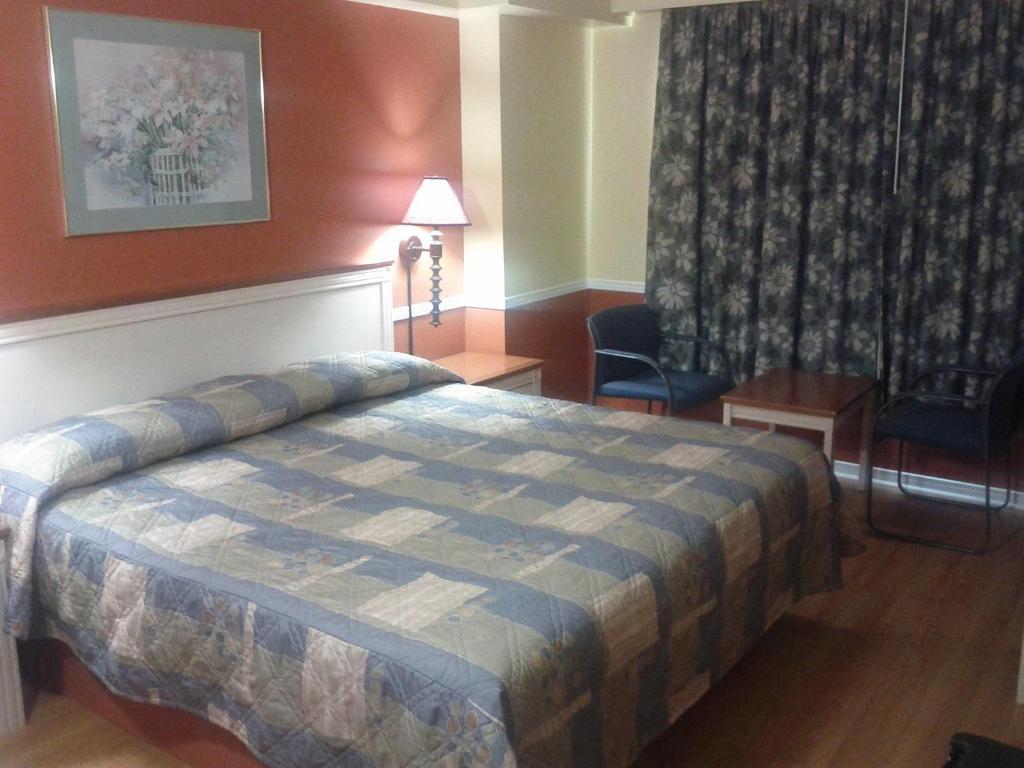 Budget Inn 2000 Hamilton Oda fotoğraf